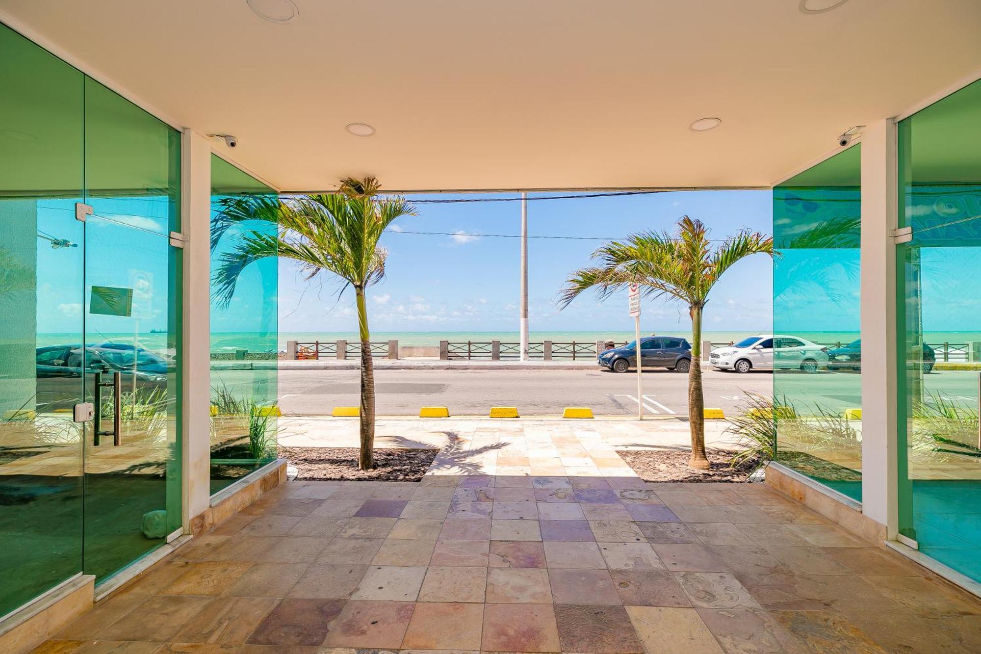 Yak Beach Hotel Натал Экстерьер фото